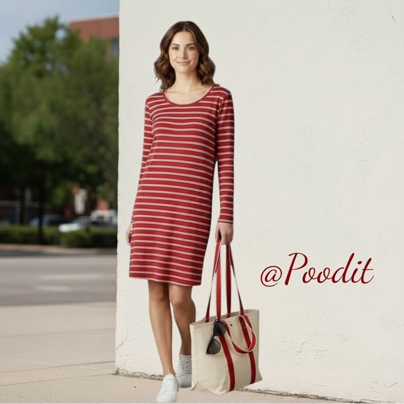 5~Piece dress lot Size Small - Picture 10 of 11